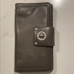 Marc by Marc Jacobs gray leather wallet
